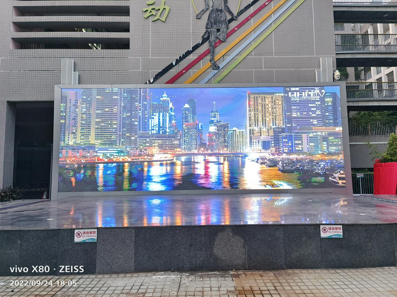 LED顯示屏COB和SMD封裝有什么區(qū)別？